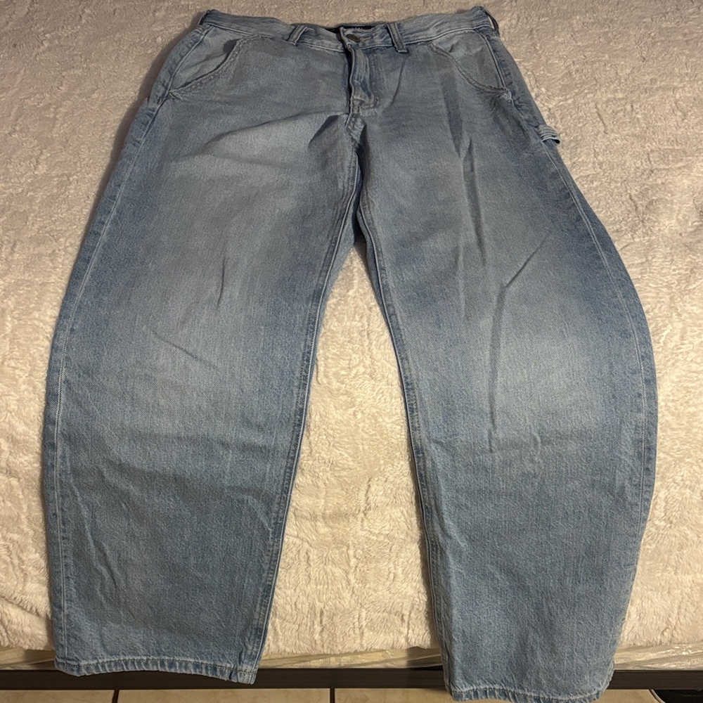 Aeropostale Women's Light Blue Boyfriend Jeans